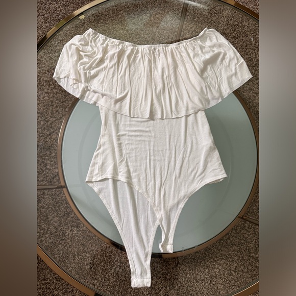 Fashion Nova Off The Shoulder Ruffle Bodysuit - Picture 6 of 8